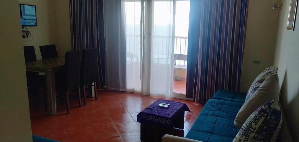 In Porto Sokhna Pyramids For Families